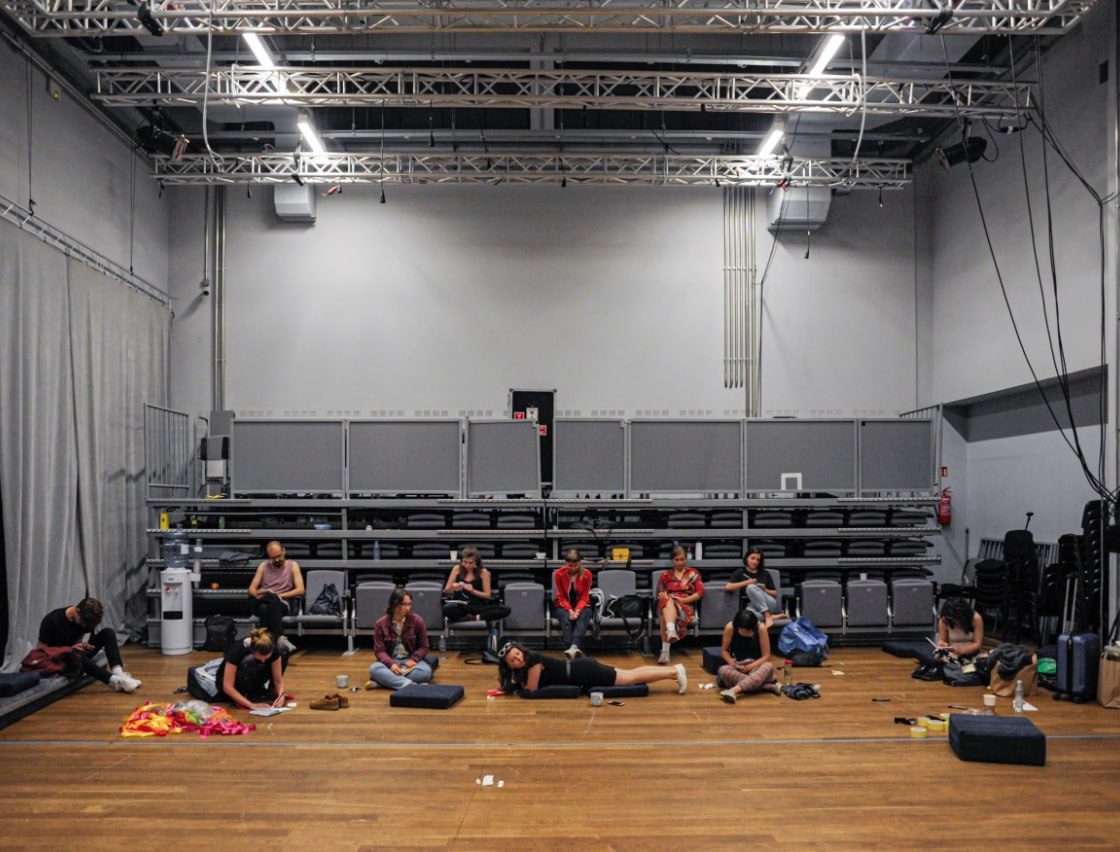 photo_2025-04-06_16-04-19